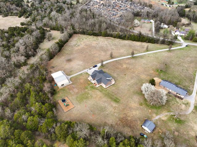 1404 Unionville Deason Rd, Shelbyville, TN 37160