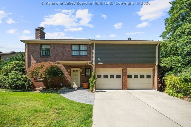 844 Lower Chester Road, Charleston, WV 25302