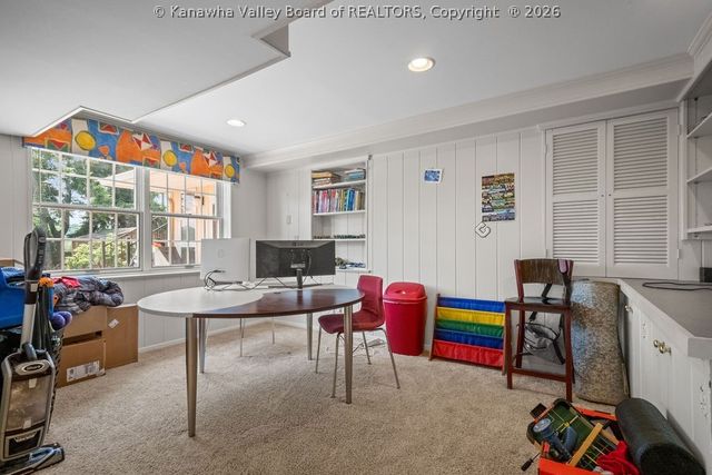 844 Lower Chester Road, Charleston, WV 25302