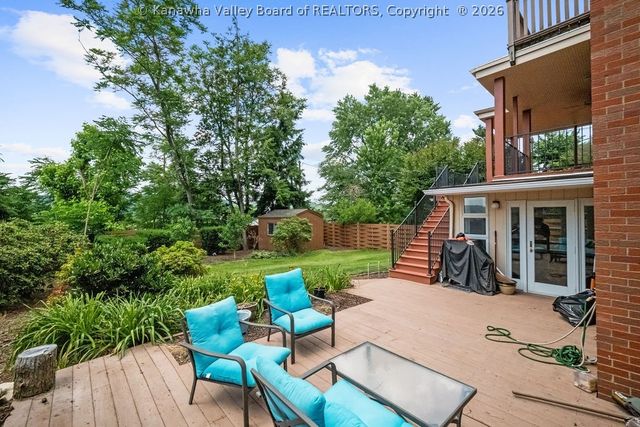 844 Lower Chester Road, Charleston, WV 25302