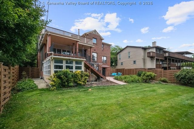844 Lower Chester Road, Charleston, WV 25302