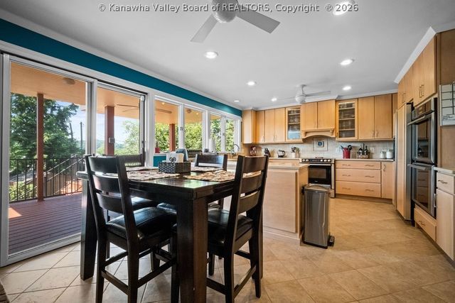 844 Lower Chester Road, Charleston, WV 25302