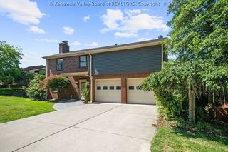 844 Lower Chester Road, Charleston, WV 25302
