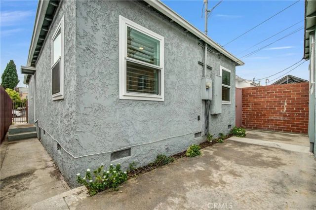 8911 Cattaraugus, Los Angeles, CA 90034