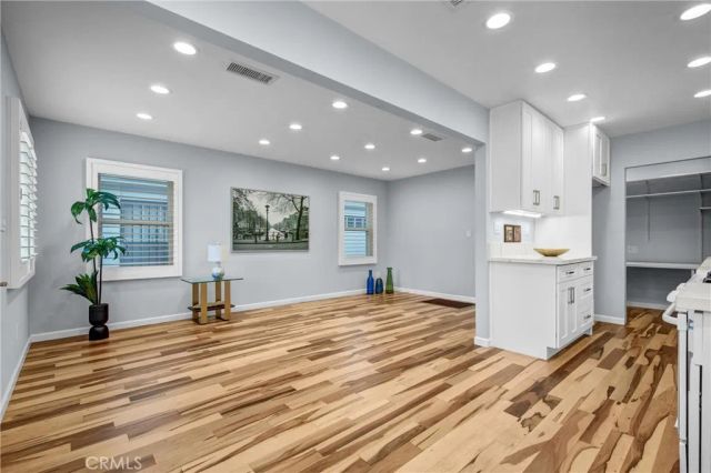 8911 Cattaraugus, Los Angeles, CA 90034
