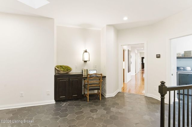 17106 Deer Crossing Trail, Fisherville, KY 40023