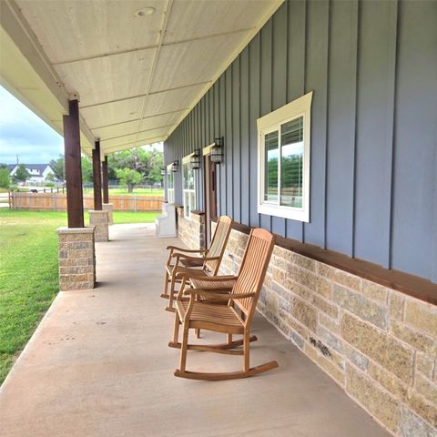 1142 Dunn Drive, Palo Pinto, TX 76484