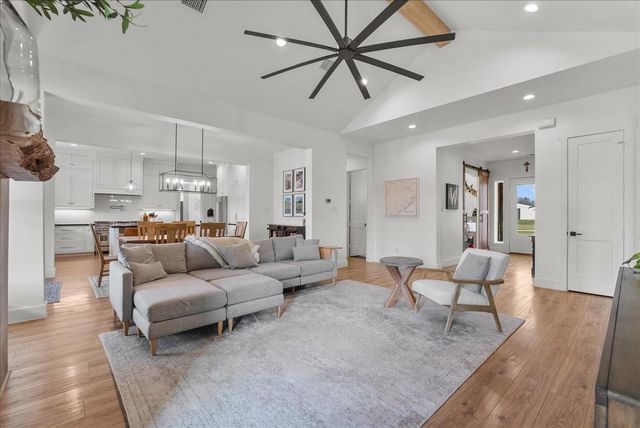 15855 Hickory Drive, Alvin, TX 77511