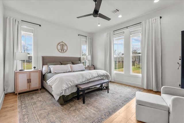 15855 Hickory Drive, Alvin, TX 77511