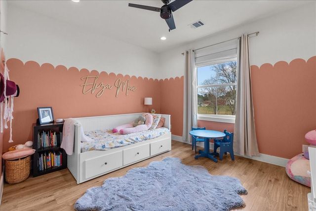 15855 Hickory Drive, Alvin, TX 77511