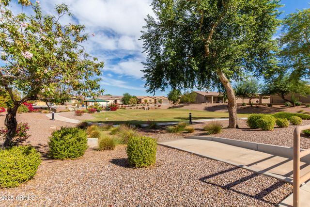 5822 W KOWALSKY Lane, Laveen, AZ 85339