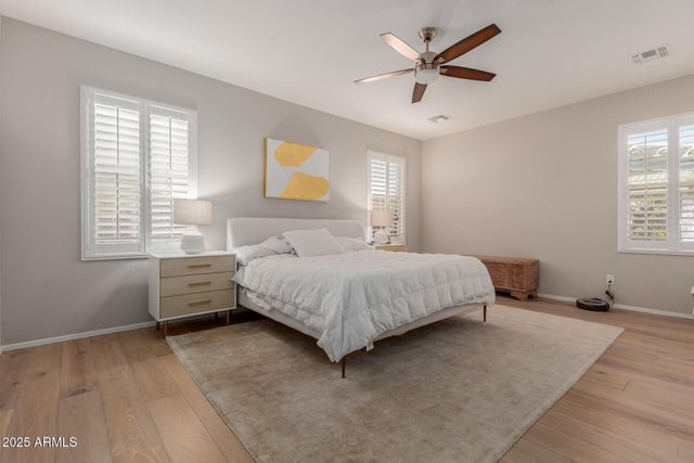 5822 W KOWALSKY Lane, Laveen, AZ 85339