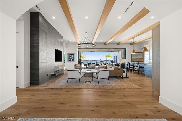 5661 Riverside DR, Cape Coral, FL 33904