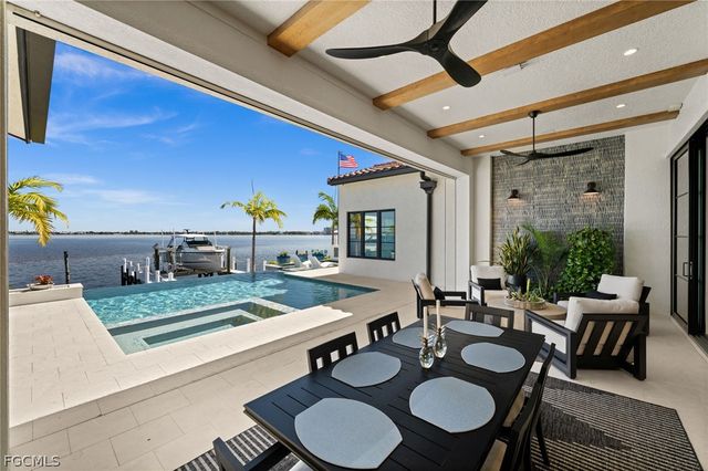 5661 Riverside DR, Cape Coral, FL 33904