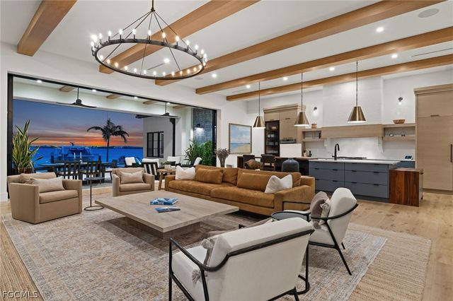 5661 Riverside DR, Cape Coral, FL 33904