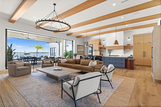 5661 Riverside DR, Cape Coral, FL 33904