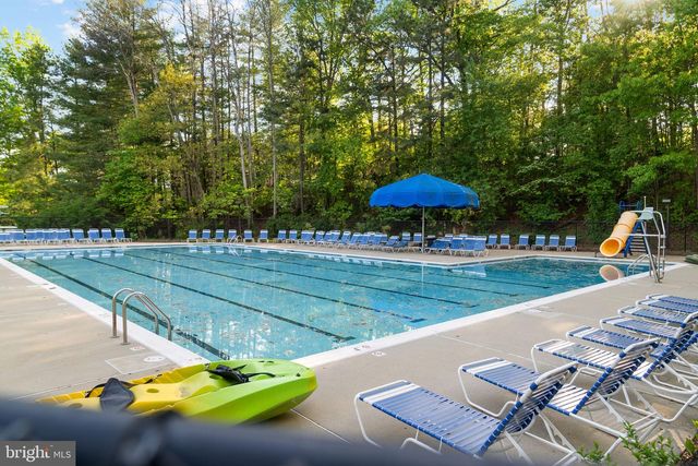 11163 LAKE CHAPEL LN, Reston, VA 20191