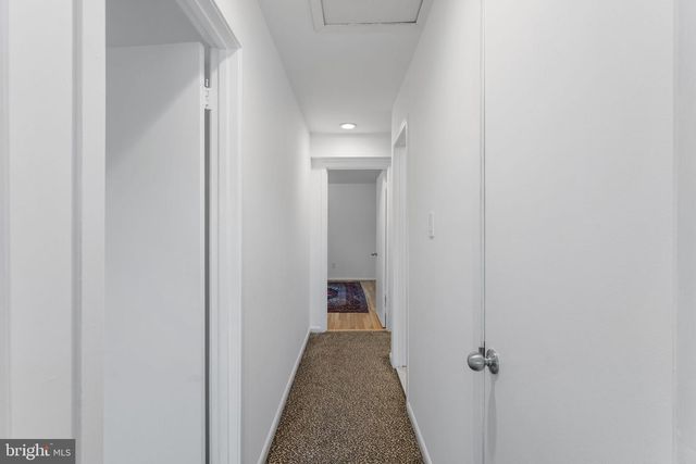 11163 LAKE CHAPEL LN, Reston, VA 20191