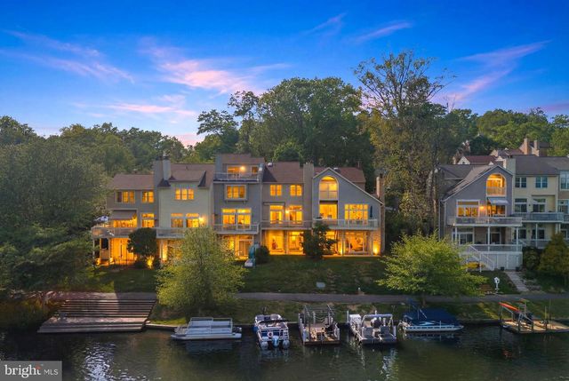 11163 LAKE CHAPEL LN, Reston, VA 20191