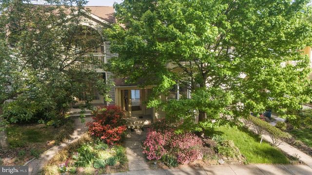 11163 LAKE CHAPEL LN, Reston, VA 20191