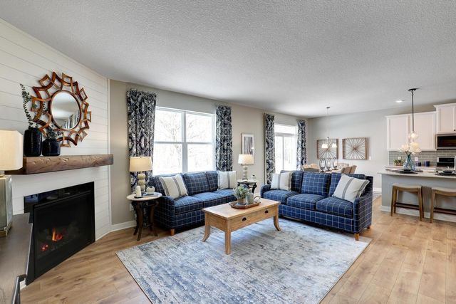 4617 172nd Street W, Lakeville, MN 55044