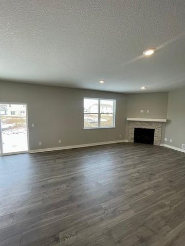4617 172nd Street W, Lakeville, MN 55044