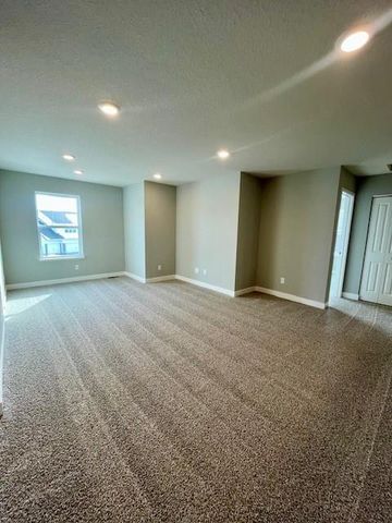4617 172nd Street W, Lakeville, MN 55044