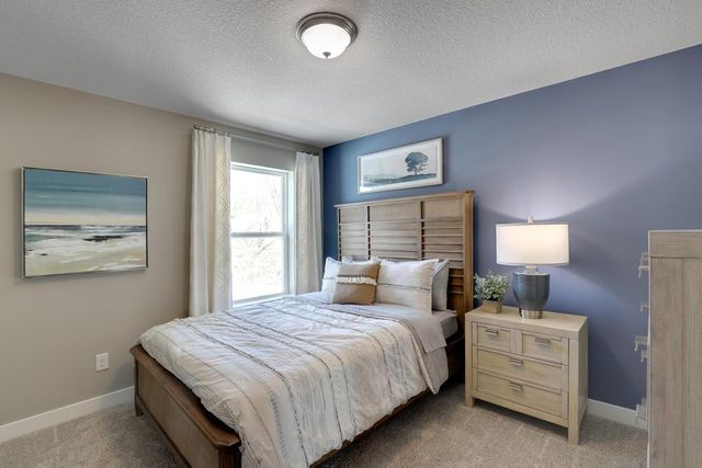 4617 172nd Street W, Lakeville, MN 55044