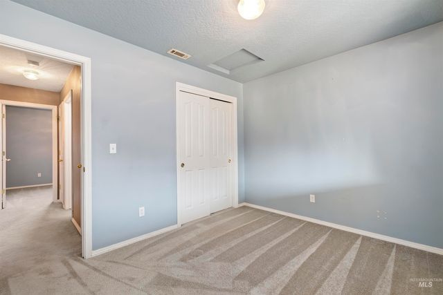 1982 N Duck Hawk Ave, Kuna, ID 83634