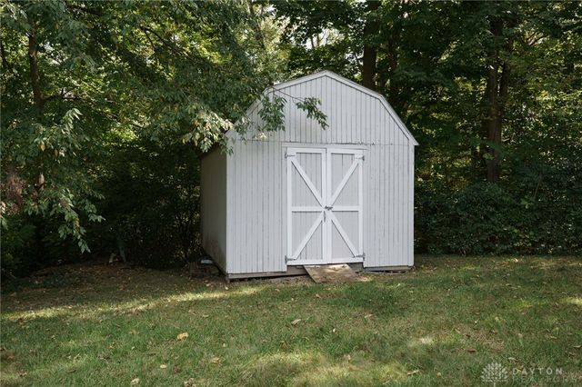 3110 Beech Hill Drive, Sugarcreek Twp, OH 45370