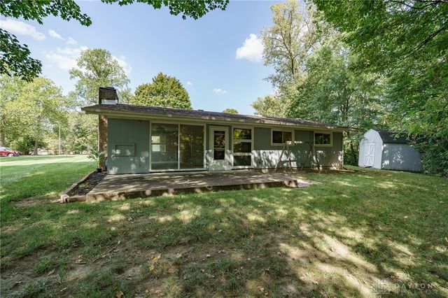 3110 Beech Hill Drive, Sugarcreek Twp, OH 45370