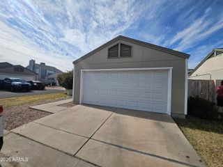 7038 S 42ND Street, Phoenix, AZ 85042