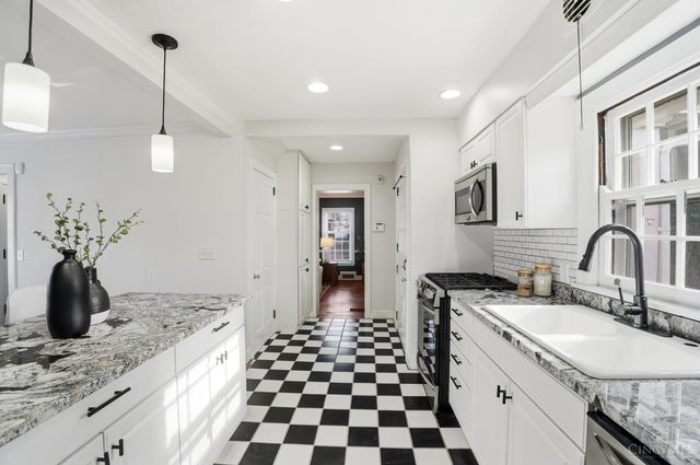 3343 N Sterling Way, Cincinnati, OH 45209