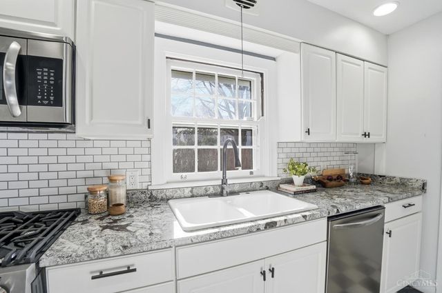 3343 N Sterling Way, Cincinnati, OH 45209