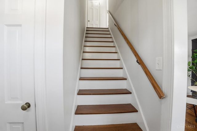 3343 N Sterling Way, Cincinnati, OH 45209