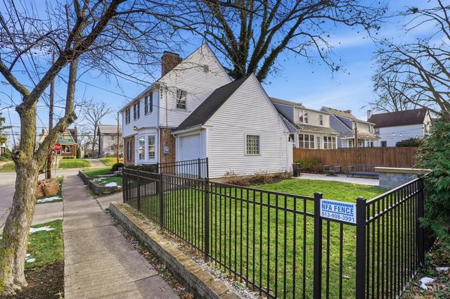 3343 N Sterling Way, Cincinnati, OH 45209