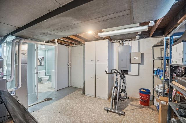 3343 N Sterling Way, Cincinnati, OH 45209