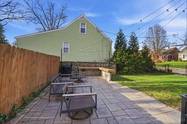 3343 N Sterling Way, Cincinnati, OH 45209