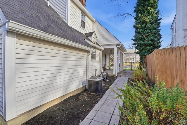 3343 N Sterling Way, Cincinnati, OH 45209