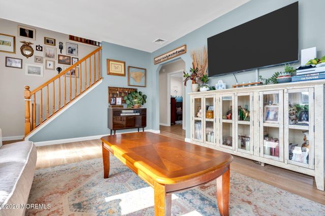 36 Bay Way, Brick, NJ 08723