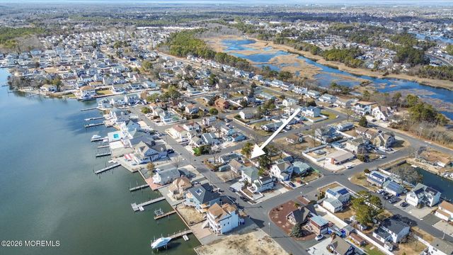 36 Bay Way, Brick, NJ 08723