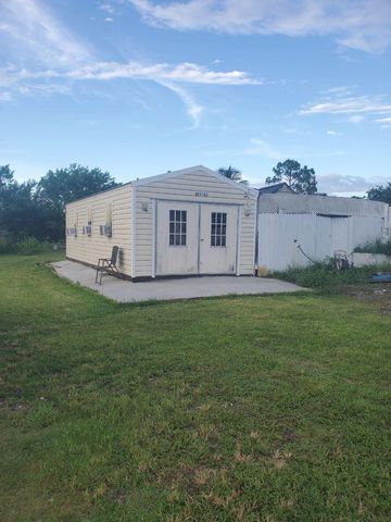 16825 89th Place N, The Acreage, FL 33470