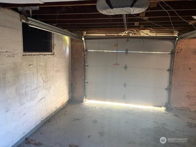 1110 N Rainier Avenue, Bremerton, WA 98312