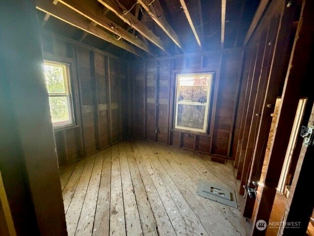 1110 N Rainier Avenue, Bremerton, WA 98312