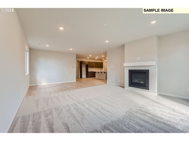 16855 Sw Everton St, Tigard, OR 97224