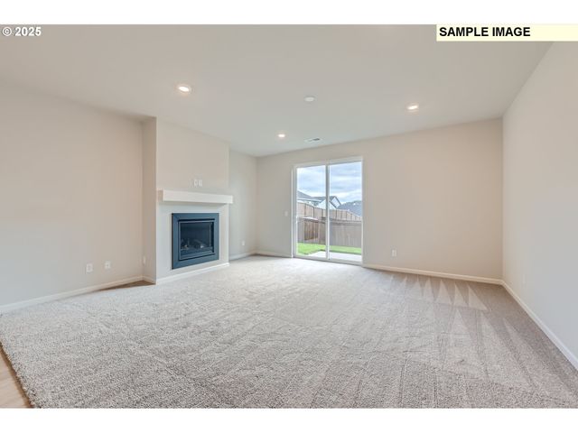 16855 Sw Everton St, Tigard, OR 97224
