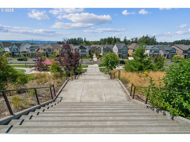 16855 Sw Everton St, Tigard, OR 97224