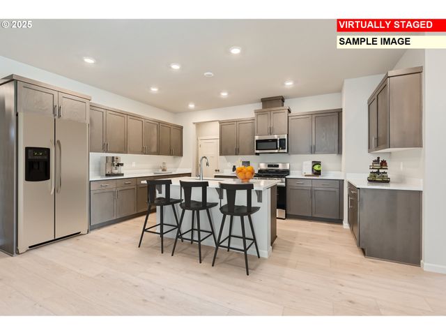 16855 Sw Everton St, Tigard, OR 97224