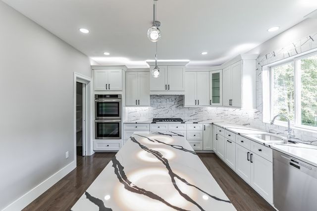 0 Falcon Dr, Shrewsbury, MA 01545