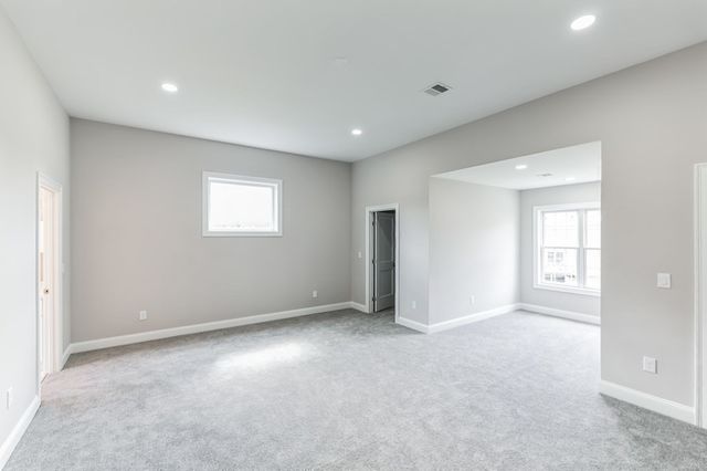 0 Falcon Dr, Shrewsbury, MA 01545